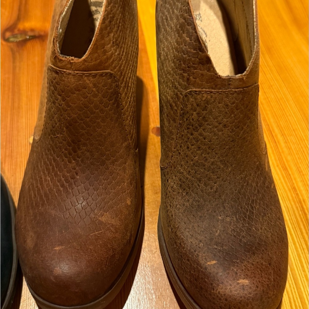 Kork-Ease Textured Brown Ankle Booties